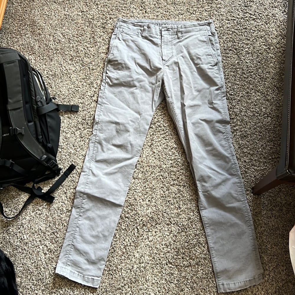 American Eagle Men’s Lived-in Denim Pants 30x34